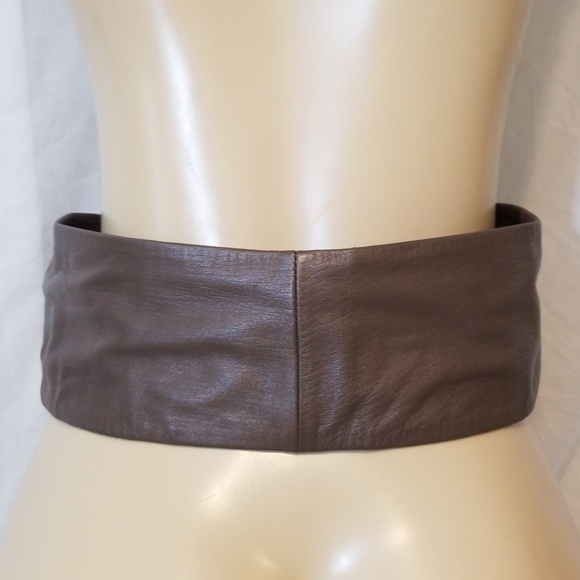 ?Vintage Leo & Rexx 1980\'s Art Deco Metal Chunky Leather Statement Belt 25\